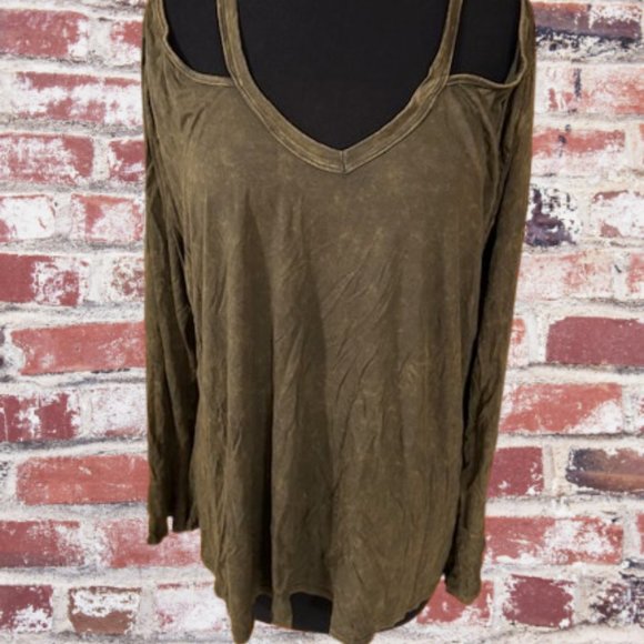 ANDREE BY UNIT Tops - Olive Green Mineral Washed Long Sleeve T-Shirt (2)